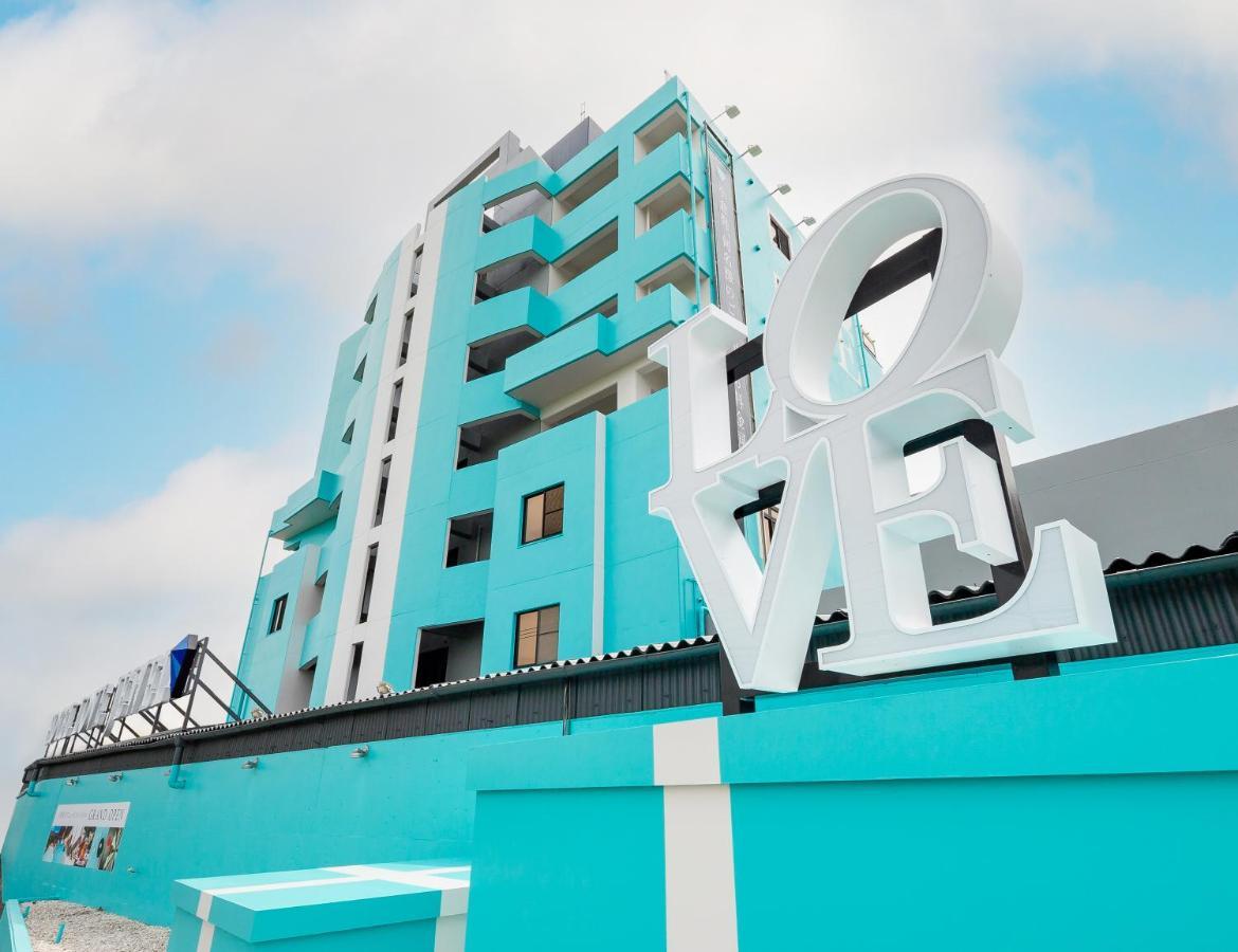 Hotel Love Jewel Китакюсю Экстерьер фото